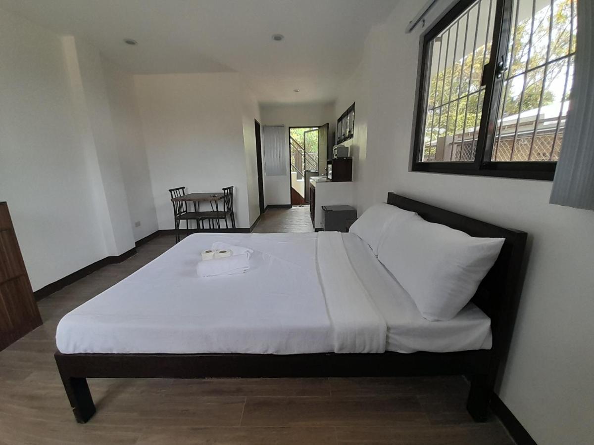 Palawan Residence Puerto Princesa Ngoại thất bức ảnh